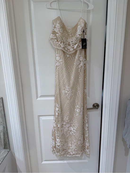 Adrianna Papell Dresses & Skirts - Adrianna Papell Champagne and White Lace Beaded Maxi Gown